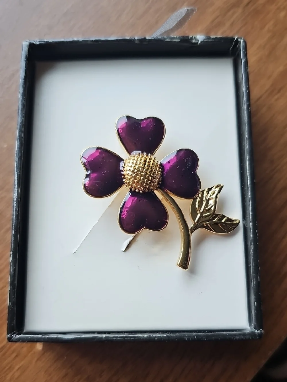 NIB Vintage Gold-Tone Purple Enamel Flower Brooch